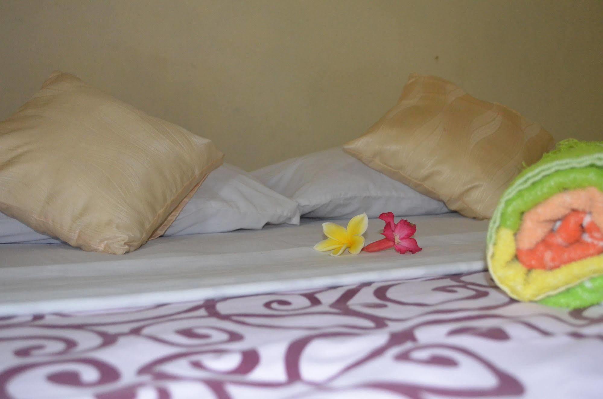 Belong Bunter Homestay Uluwatu Exterior foto